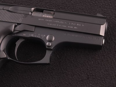 Beretta 8040 Cougar G .40 S&W Semi-Automatic Pistol - Image 4 of 10