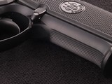 Beretta 8040 Cougar G .40 S&W Semi-Automatic Pistol - Image 8 of 10