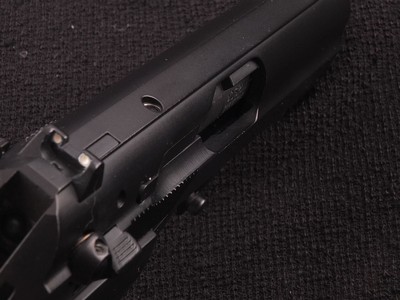 Beretta 8040 Cougar G .40 S&W Semi-Automatic Pistol - Image 10 of 10