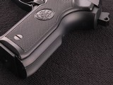 Beretta 8040 Cougar G .40 S&W Semi-Automatic Pistol - Image 9 of 10
