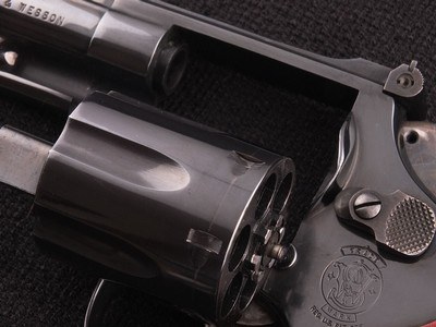 Smith and Wesson Model 19-5 .357 Magnum 2 1/2