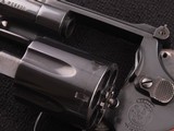 Smith and Wesson Model 19-5 .357 Magnum 2 1/2