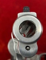 Smith & Wesson Model 640 357 Mag stainless 2 ”DAO, No internal lock. 5 shot - 8 of 11