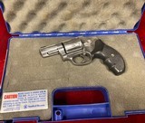 Smith & Wesson Model 640 357 Mag stainless 2 ”DAO, No internal lock. 5 shot - 11 of 11