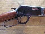 Very Nicd Winchester 9422 Lever Action Rifle 22 LR - 14 of 15