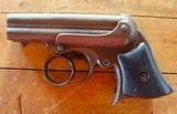 Antique 32 rim fire cal. Remington Elliot ring trigger 4 Barrel Pepper Box Deringer in a glass front Presentation case - 4 of 11