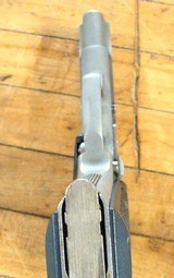 Colt Double Eagle 40 S&W Series 90 Combat Commander MK II - 10 of 13