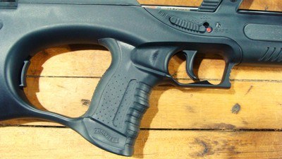Walther Bullpup Rifle with Case, Walther 3x9 scope & Walther factory laser 22 cal. G22 - Image 7 of 15