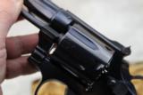 Excellent Smith and Wesson model 15-4 38 spl 4 inch revolver w/ box - 15 of 15