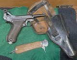 DMW = LUGER =.30 CALIBRE = NAVY GRAVITY KNIFE ,= HOLSTER = MAGAZINE = Age, pedigree & history unknown - 1 of 19