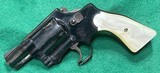 FITZ SPECIAL = POLICE UNDERCOVER CARRY GUN = Early Model 36 S&W , 2 inch .38 special = FAUX PEARLITE GRIPS, SQ. BUTT - 3 of 6
