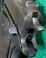 COLT = 1911 = Made 1918 = Arsenal refurbished = Shoots like a dream == - 6 of 11