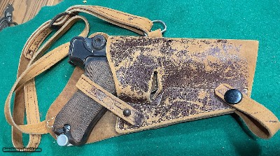 LUGER = SHOULDER HOLSTER = WW 1 or 2 = Excellent, Authentic , Super Rare
and Awesome = Nazi Marked = Bring Back
