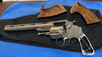 COLT TROOPER MARK V (five) = EIGHT (8) INCH = NICKEL = ALL ORIGINAL = LIGHTLY FIRED = MECHANICALLY
PERFECT