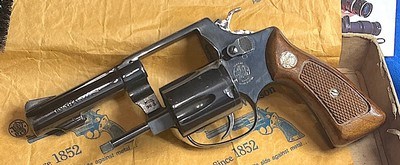MODEL 36-1 = BLUE = BOX, TOOL, BROCHURE = JEWELED HAMMER & TRIGGER = PINNED BARREL ,MADE 1973