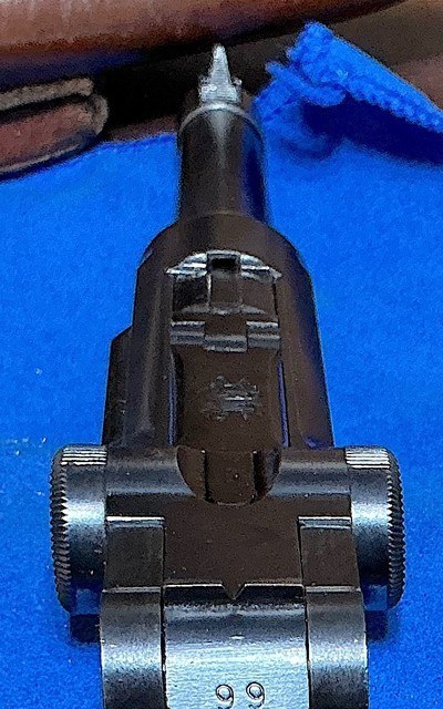 PERU = LUGER # 399V = ONE of 50 MADE = ONE of 4 REMAINING = 98% Condition = Matching HOLSTER & Numbered MAGAZINE = - Image 11 of 14