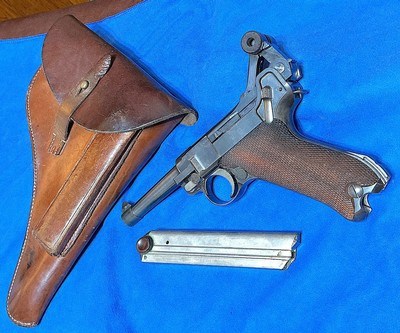 PERU = LUGER # 399V = ONE of 50 MADE = ONE of 4 REMAINING = 98% Condition = Matching HOLSTER & Numbered MAGAZINE =