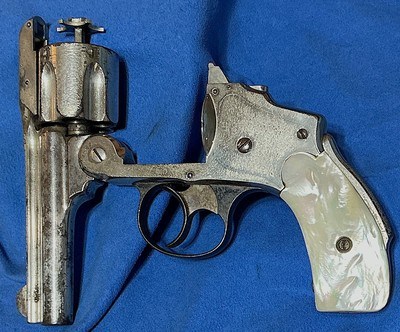 SAFETY HAMMERLESS ,, 2nd model.38 CALIBER = MADE 1887/88 = NICKEL = GENUINE FACTORY INSTALLED MOTHER OF PEARL GRIPS - Image 10 of 14