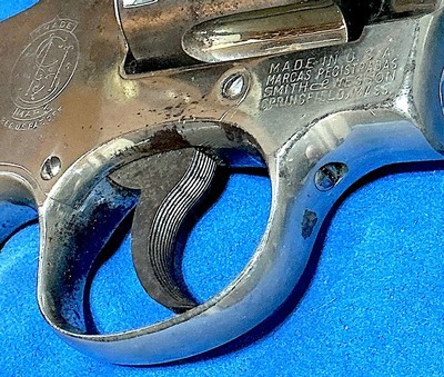 U.S. NAVY PILOTS COMBAT CARRY GUN = 1950's KOREA ERA = S&W TWO (2)INCH = WORN NICKEL = MECHANICALLY SOUND - Image 5 of 5