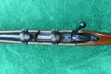 Weatherby Mark V Deluxe - .22-250 Remington - 11 of 15