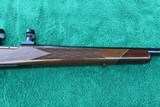 Weatherby Mark V Deluxe - .22-250 Remington - 3 of 15