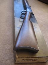 Browning B-92
B92
Lever Action
357 Magnum - 5 of 12