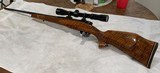 Weatherby Mark V Varmintmaster 22-250 - 9 of 14
