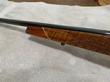 Weatherby Mark V Varmintmaster 22-250 - 13 of 14
