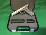 Glock 35 gen3 .40s&w - 1 of 4