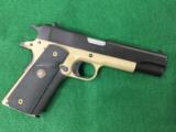 Colt M1991A1 .45acp two-tone - 2 of 4