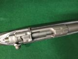 Ruger M77 Hawkeye 243 Stainless/laminated - 7 of 9