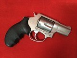 Taurus M327 2" SS 327 Federal Magnum - 3 of 6