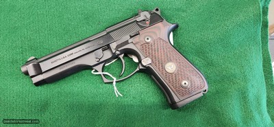 Beretta 92FS 9mm w/Wilson Accessories