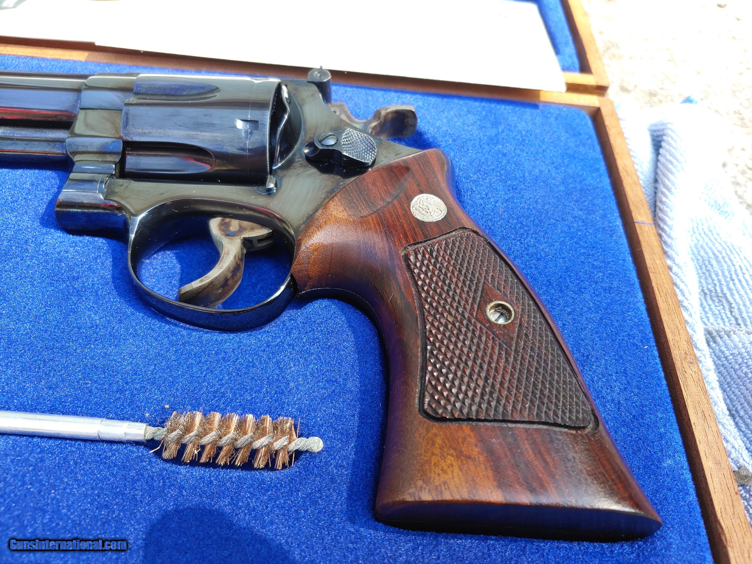 smith and wesson model 19 serial numbers