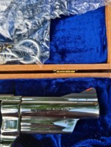 SMITH WESSON MODEL 57 