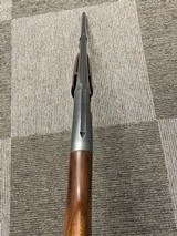 Winchester Model 12 - 12g -
32'' Barrel, Solid Rib, Deluxe Wood, Duck Gun - 12 of 15
