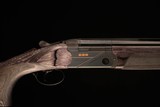 Beretta 688 12 Ga./30" LH - 6 of 12