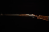 Caesar Guerini Invictus IX 12ga/32" RH - NEW - 2 of 14