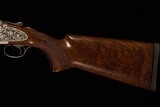 Caesar Guerini Invictus IX 12ga/32" RH - NEW - 13 of 14