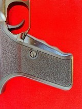 Heckler & Koch P7K3, 9K/380 ACP, Unfired Museum Quality with Four Magazines: - 5 of 15