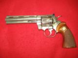 Colt
357 MAG - 1 of 3