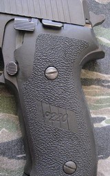 Sig Sauer P220 .45 ACP - 6 of 8