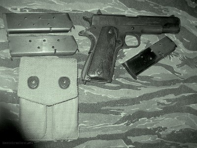 Colt 1911 Original with three magazines