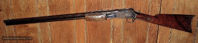 Colt Lightning Slide action Rifle - Antique