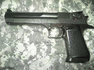 DESERT EAGLE .357 MAG 6