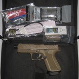 Shadow Systems New in Box MR920 Combat 9mm Pistol package with Two Magazines - 4 of 13