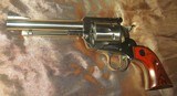 RUGER SUPER BLACKHAWK .44 Magnum, Like new. - 8 of 10