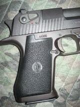 Desert Eagle IMI .41/.44 caliber semi-automatic pistol very good condition - 5 of 17