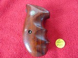 SMITH & WESSON N FRAME FINGER GROOVE GRIPS. - ORIGINAL SMITH GRIPS - 2 of 8