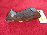 SMITH & WESSON K FRAME SQUARE BUTT GRIPS - 5 of 8